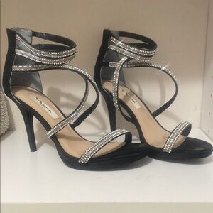 Touch of Nina Black Heels Elegant Design